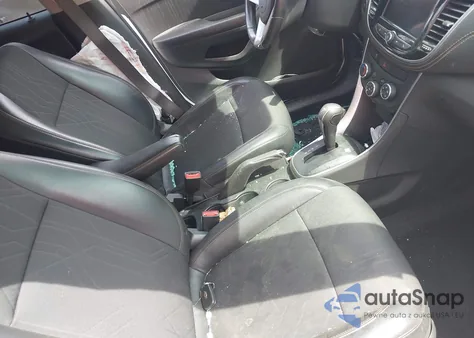 2022 Chevrolet Trax Awd Lt z USA, uszkodzony, nr VIN KL7CJPSM4NB530127